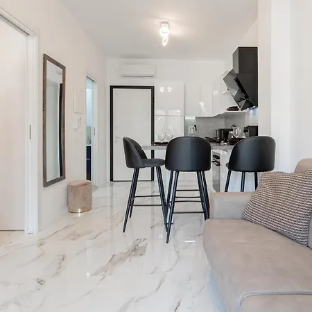 H11 Dolce Dimora - Bilocale Appartement *